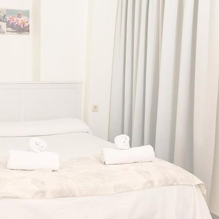 Hostal 3 De Noviembre Otel Palencia Dış mekan fotoğraf